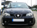 Cornice cromata di contorno della griglia radiatore Seat Ibiza 01-08