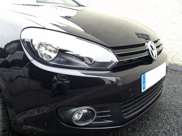 Cornice della griglia radiatore superiore cromata VW Golf 6 & VW Golf 6 cabriolet