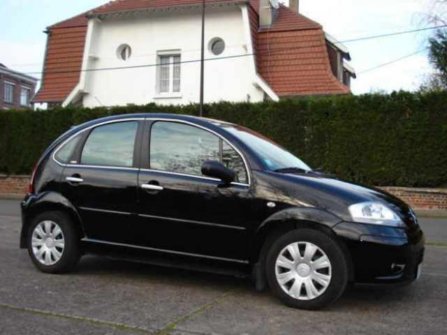 Fascia cromata di contorno dei vetri laterali Citroën C3 II 0926 Citroën C3 III 1626 Citroën C3 Picasso Citroën C3 Pluriel