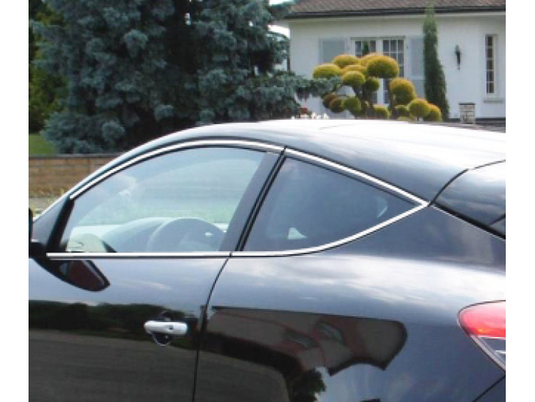 Fascia cromata di contorno dei vetri laterali Renault M&eacute;gane III coup&eacute; 08-12/III phase 2 coup&eacute; 12-13