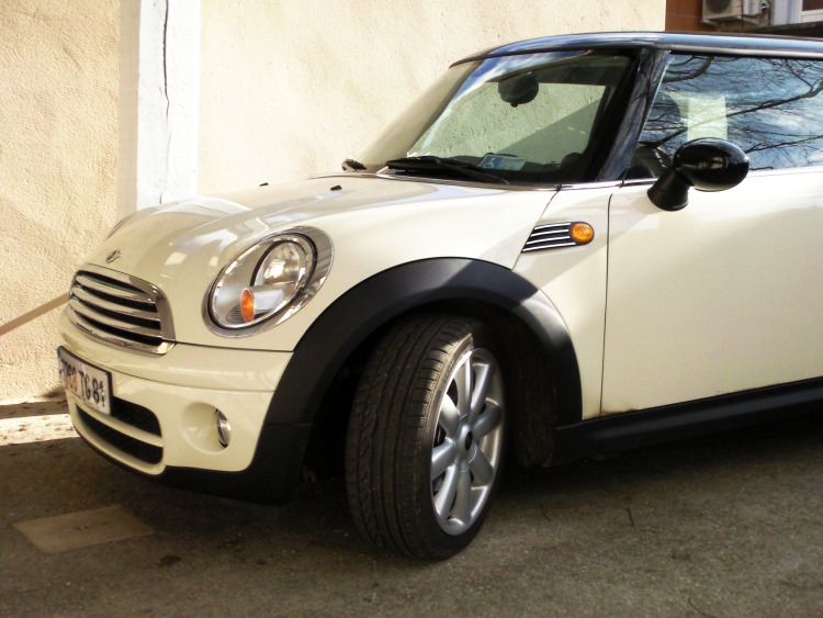 Fascia cromata per aerazione Mini 1 (01-06) Mini 2 (06-10) Mini 2 Cabriolet (07-10) Mini LCI (10-26)