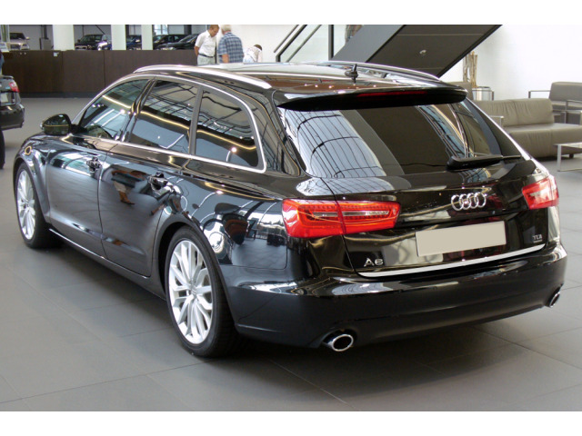 Fascia per bagagliaio cromata Audi A6 Série 4 Avant 1015  Audi A6 Série 4 Phase 2 Avant 1418