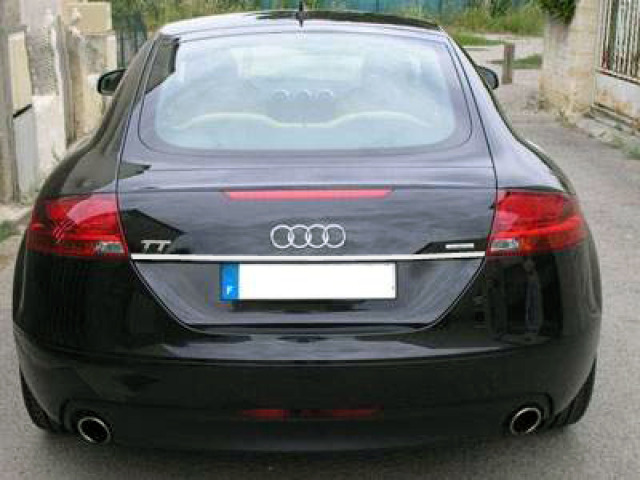 Fascia per bagagliaio cromata Audi TT Série 2 0614 Audi TT RS Audi TTS