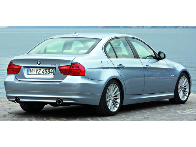 Fascia per bagagliaio cromata BMW M3 E90 Berline 0708E90 Berline LCI 0811E92 Coupé 0710E92 Cou