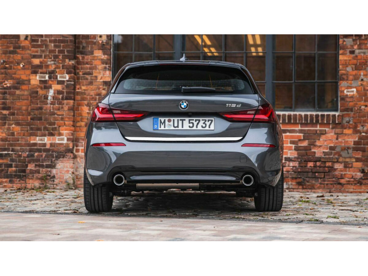 Fascia per bagagliaio cromata BMW S&eacute;rie 1 F40 19-26