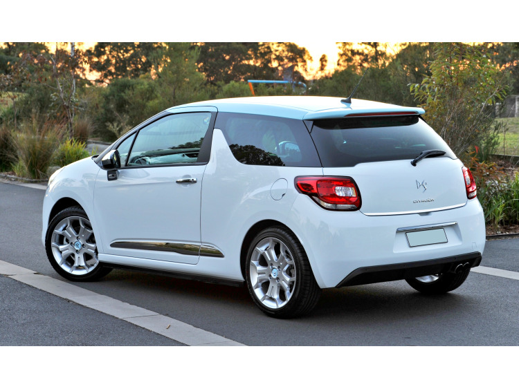 Fascia per bagagliaio cromata Citro&euml;n DS 3 DS 3 16-26 DS 3 Cabriolet 16-26