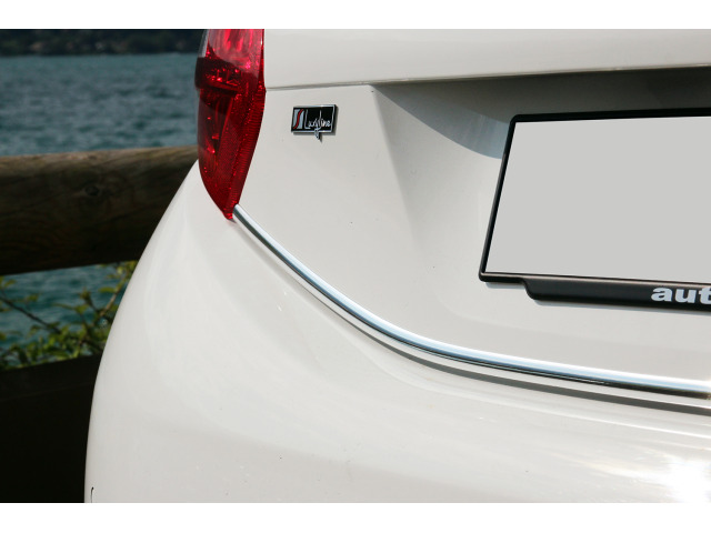 Fascia per bagagliaio cromata Peugeot 208 1215  Peugeot 208 phase 2 1519