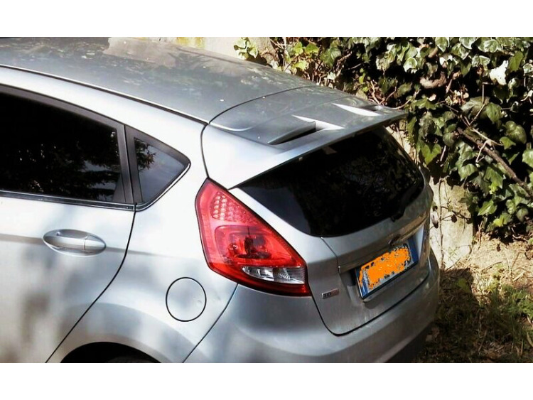 Spoiler Ford Fiesta VII 17-26 apprettare
