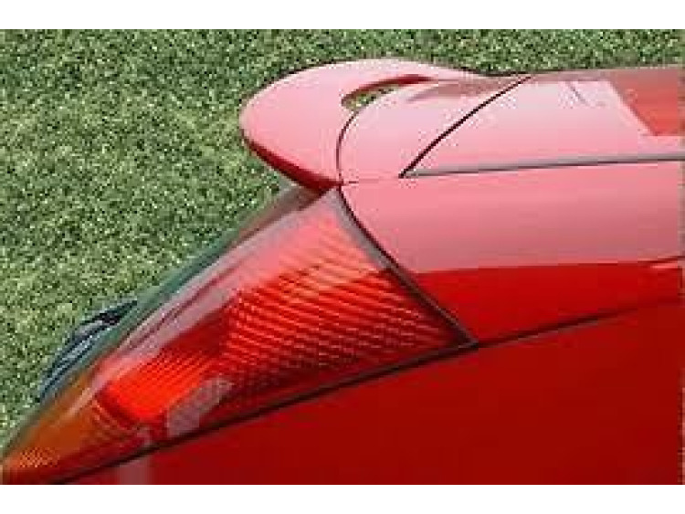Spoiler Ford Focus apprettare